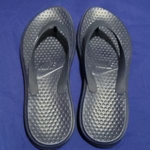 Nike Flip Flops